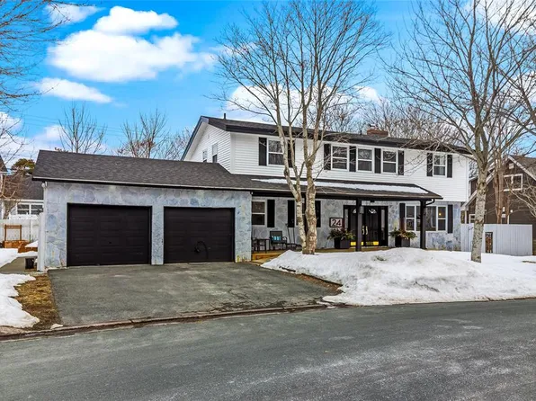 24 Eastview Crescent, St. John's, NL A1A3N1