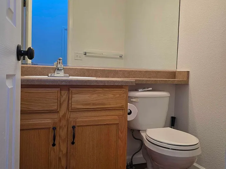 521 Kim Dr — Photo 12