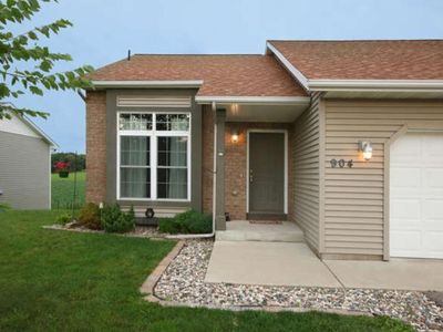 904 Wencel Ave NE, New Prague, MN, 56071