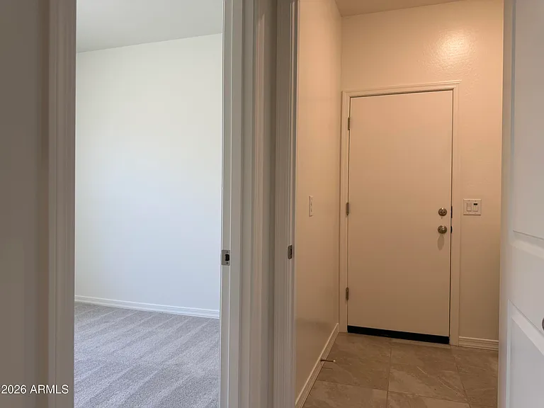 2370 E Steer Dr — Photo 30