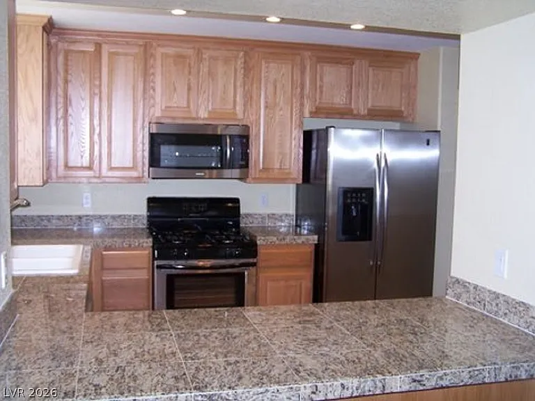 6045 Aripeka St — Photo 3