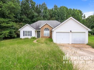 40 Adams Dr, Covington, GA 30016