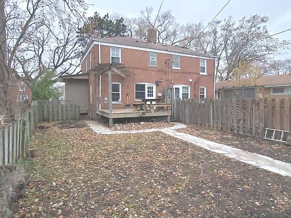 3rd image of 8321 Monticello Ave #8321