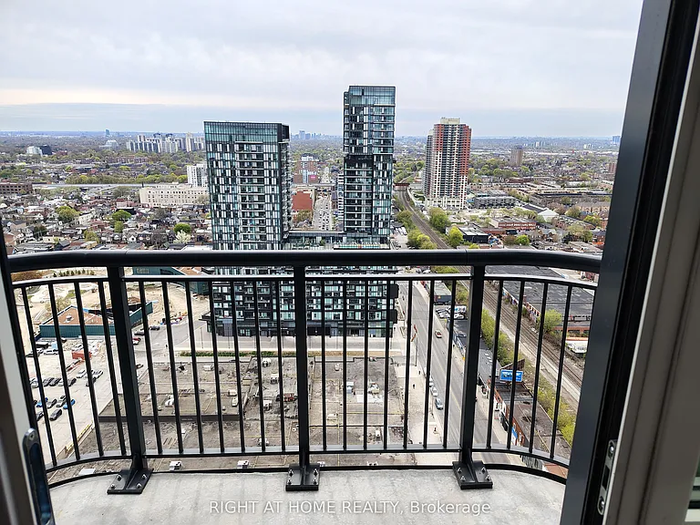 1185 Dupont St #2411 — Photo 26