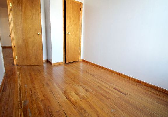 4th image of 570 Saint Marks Ave APT 4