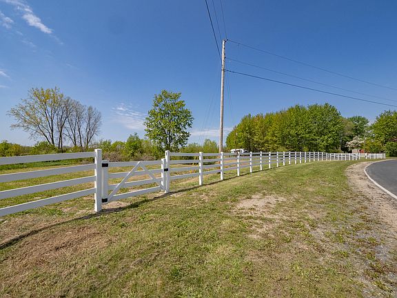 2nd image of 37916 County Road 665