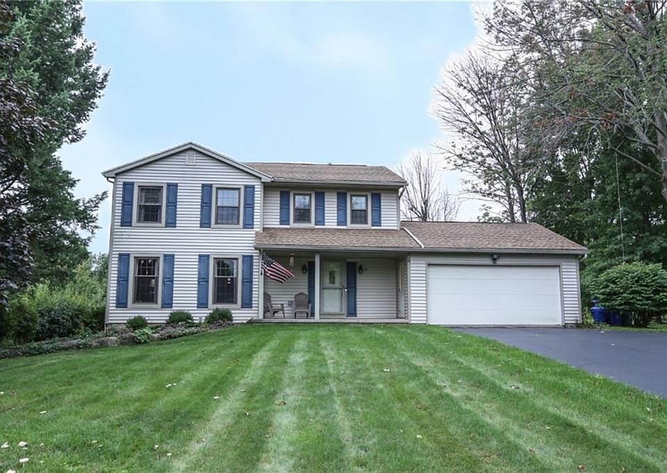 1st image of 11 Highview Cir