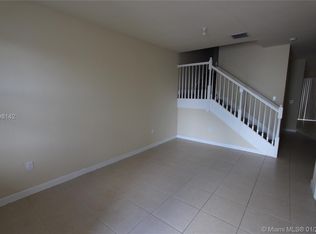 8851 NW 98th Ave, Doral, FL 33178