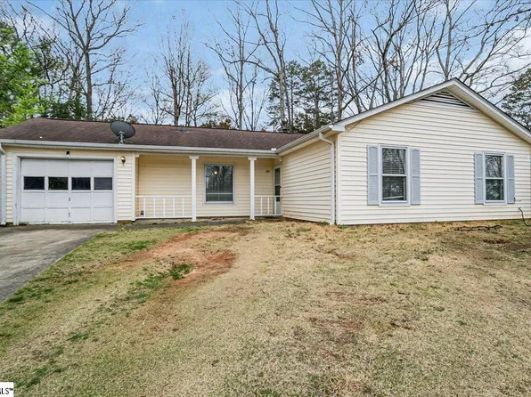 107 Belford Rd, Mauldin, SC 29662