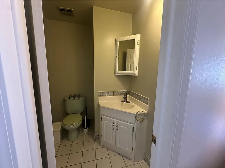 509 E University Dr #506-206 — Photo 16