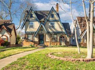 420 E 75th St, Kansas City, MO 64131