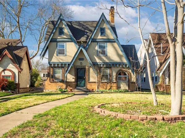 420 E 75th St, Kansas City, MO 64131