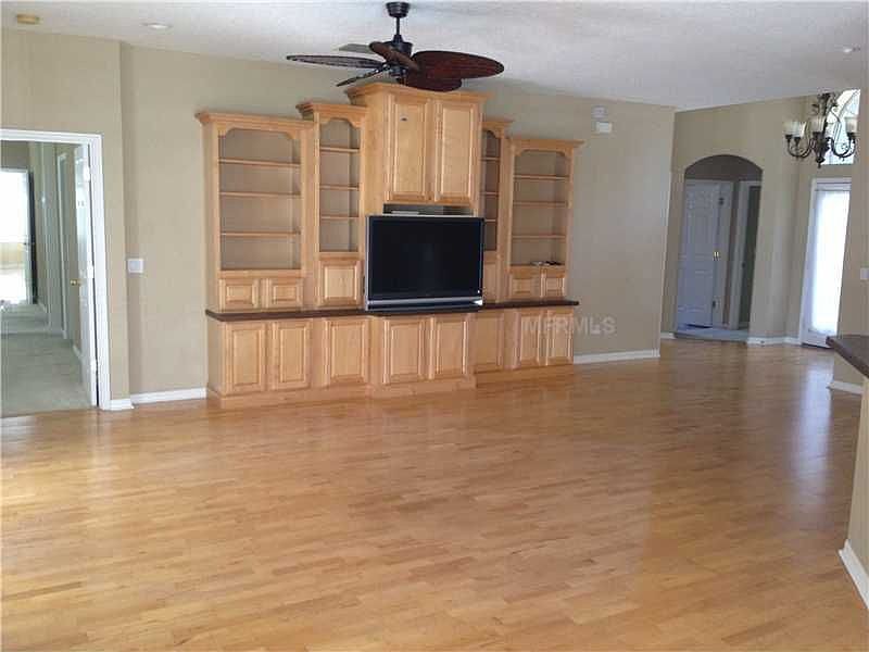 2nd image of 5530 Burlwood Dr
