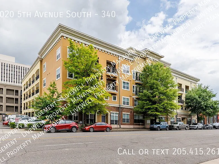 2020 5th Ave S #340 — Photo 3