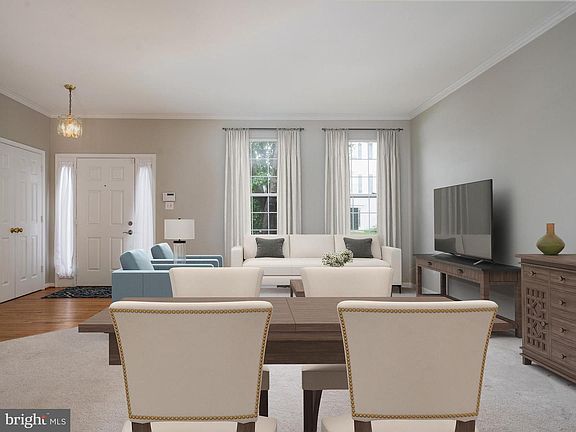 4th image of 3766 Tonbridge Pl