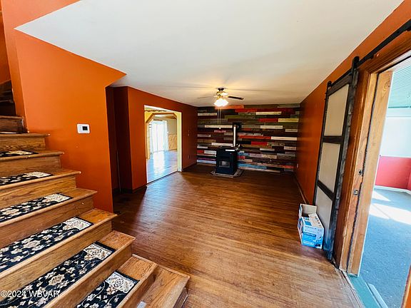 4th image of 106 Water St