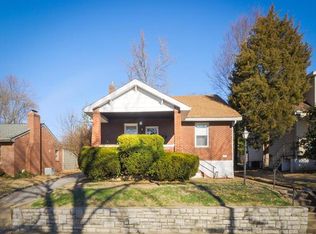 8911 Pine Ave, Saint Louis, MO