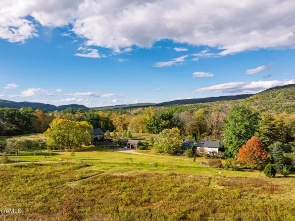 264 & 260 Main Rd, Tyringham, MA 01264