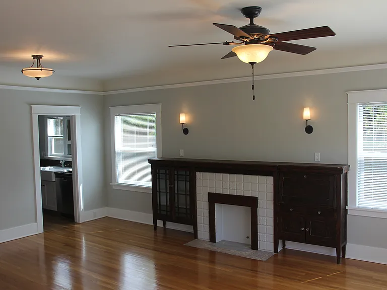 4121 E Shaw St #4121 — Photo 4