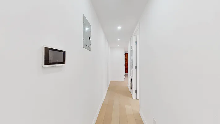 Rented by Brighton Management | media 6