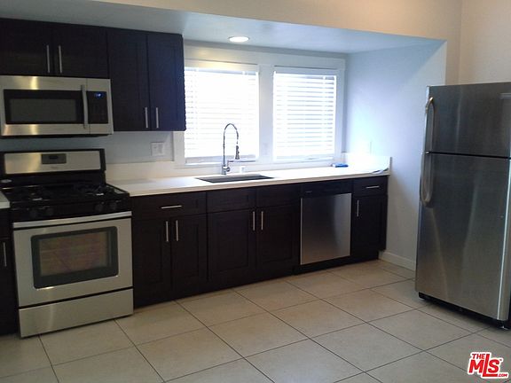4th image of 1144 Echo Park Ave #1146-1/2