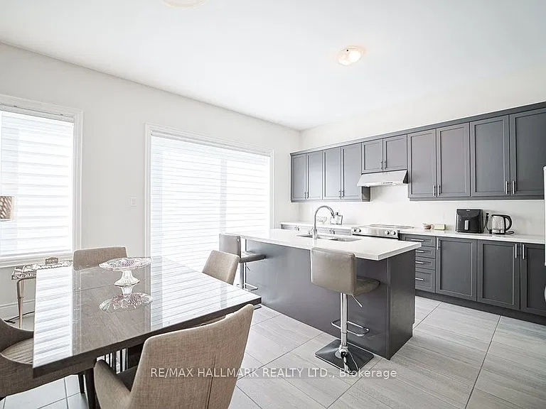 25 Kentledge Ave — Photo 4