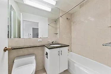 Rented by Hakimian Management