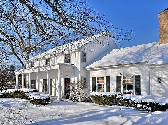 2nd image of 801 Woodland Ave