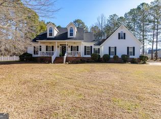 169 Clinton Crossing Dr, Gray, GA 31032