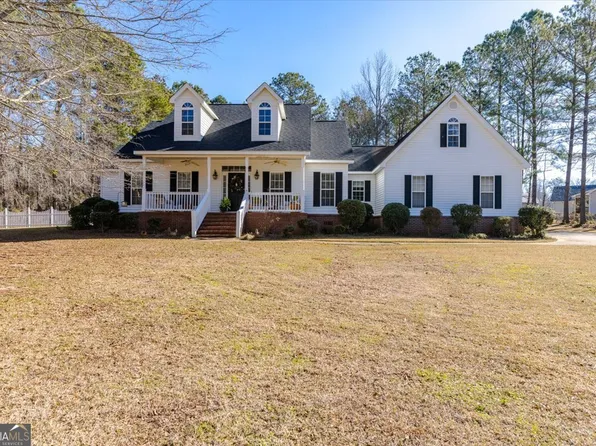 169 Clinton Crossing Dr, Gray, GA 31032