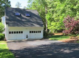 5500 W Bay Ct, Midlothian, VA 23112