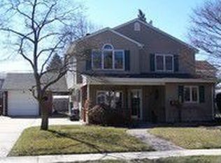 2584 Alder Ave, East Meadow, NY 11554