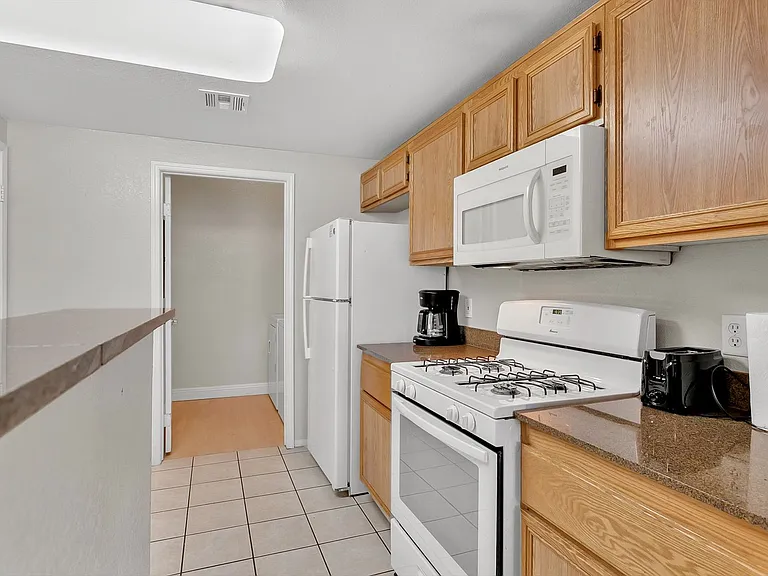 10001 Peace Way #1274 — Photo 13