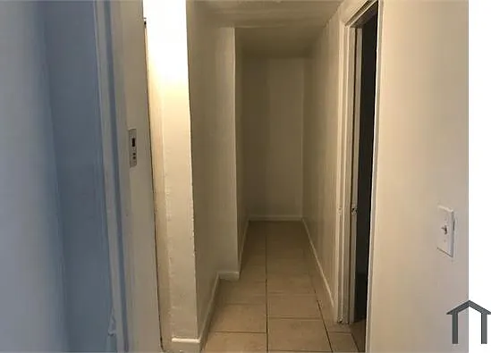2 bed, 700 sqft, $1,650 — Photo 1