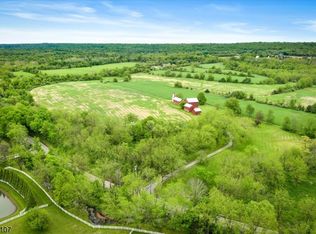 360 Wertsville Rd, Ringoes, NJ 08551