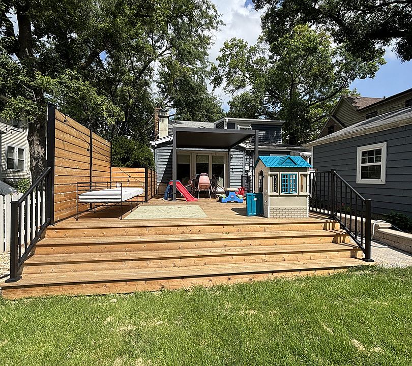 2nd image of 4910 Prospect Ave