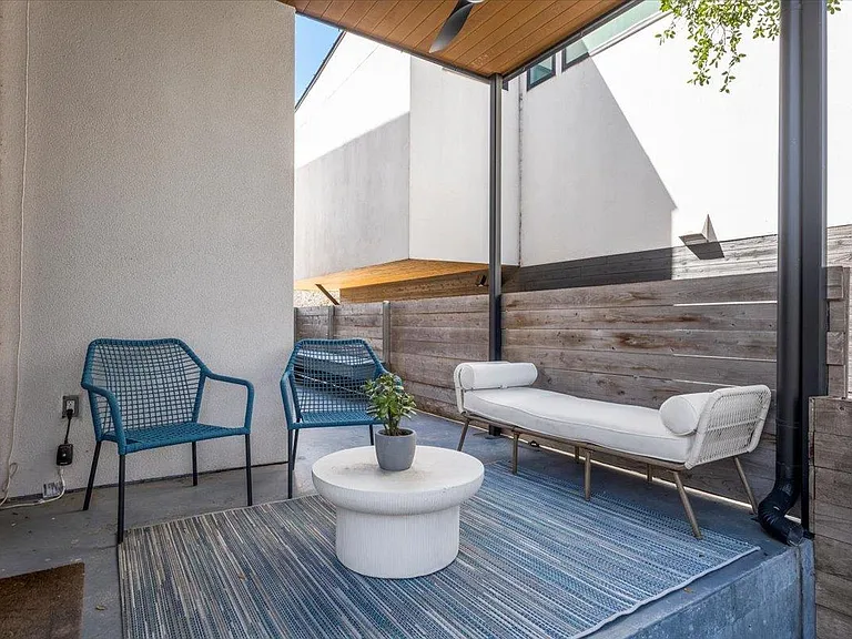1225 Hillside Ave #4 — Photo 30