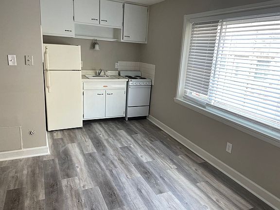 3rd image of 5824 E Washington St APT 20