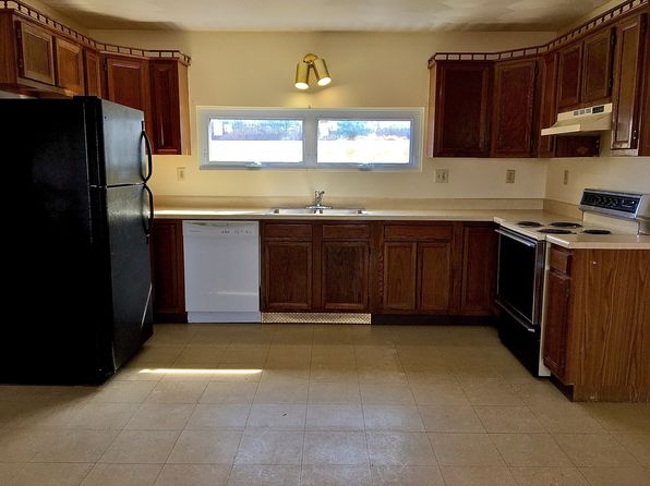 22 Sunrise Dr