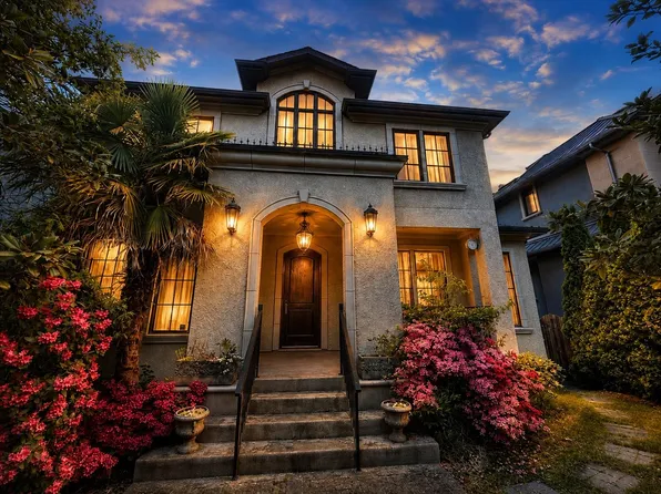 4339 W 9th Ave, Vancouver, BC V6R 2C8