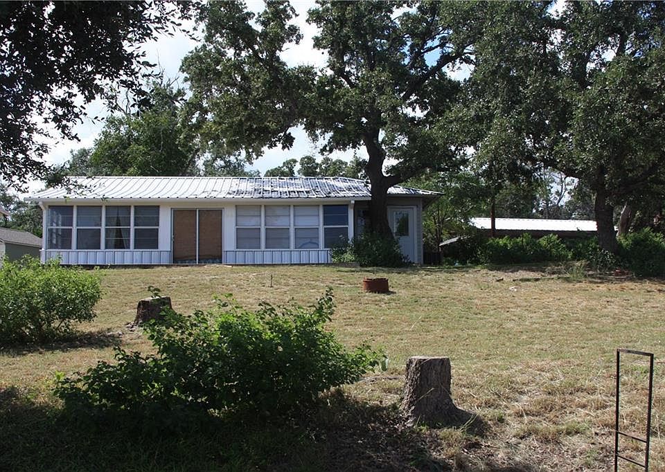 1st image of 1416 Edgewater Dr