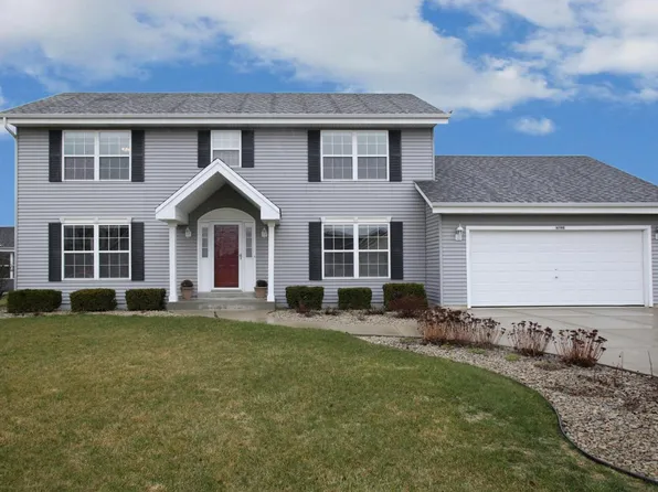 4148 W Whispering Rid Pass, Franklin, WI 53132