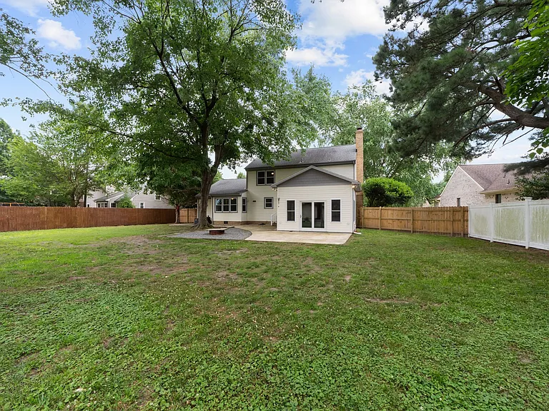 435 Currituck Dr — Photo 54