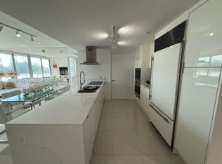 Icon Brickell No Two, Miami, FL 33131
