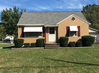 306 Hilliard Rd, Elyria, OH 44035