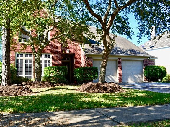 2nd image of 2809 Creek Bend Dr