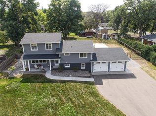 5935 Main St W, Maple Plain, MN 55359