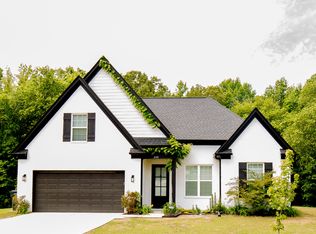 240 Crimsonwood Dr, Byhalia, MS 38611