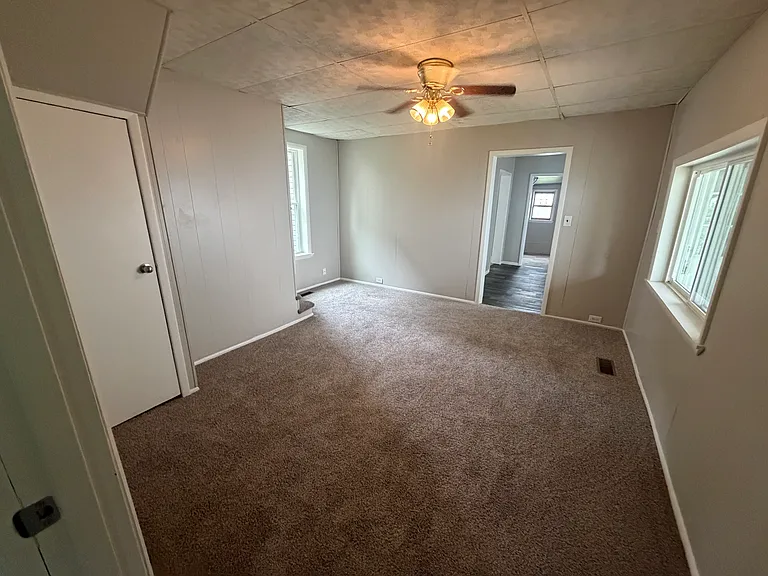 446 W Canal St — Photo 19