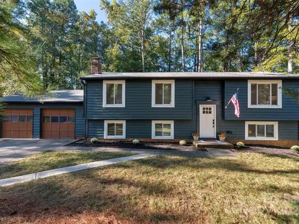 333 Regency Dr, Charlotte, NC 28211